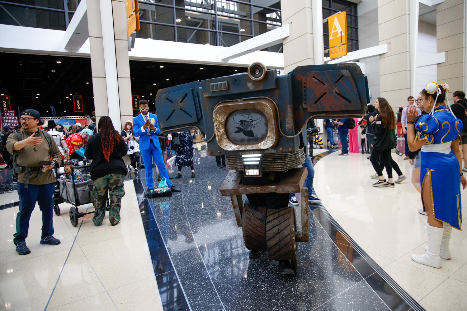 C2E2 '24 Cosplay Roundup - 04.27 Batch 2