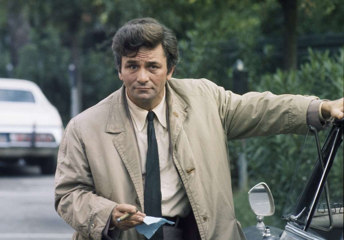 Still image of Peter Falk as Lieutenant COlumbo