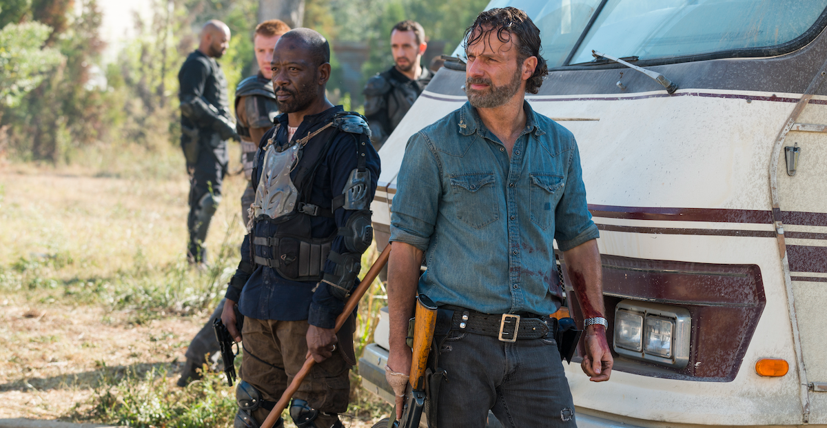 Lennie James as Morgan Jones, Andrew Lincoln as Rick Grimes - The Walking Dead _ Season 7, Episode 16