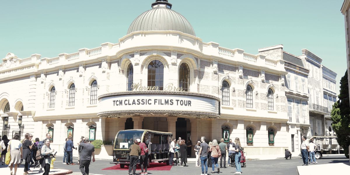 Photograph of building with marquee that reads TCM Classic Films Tour